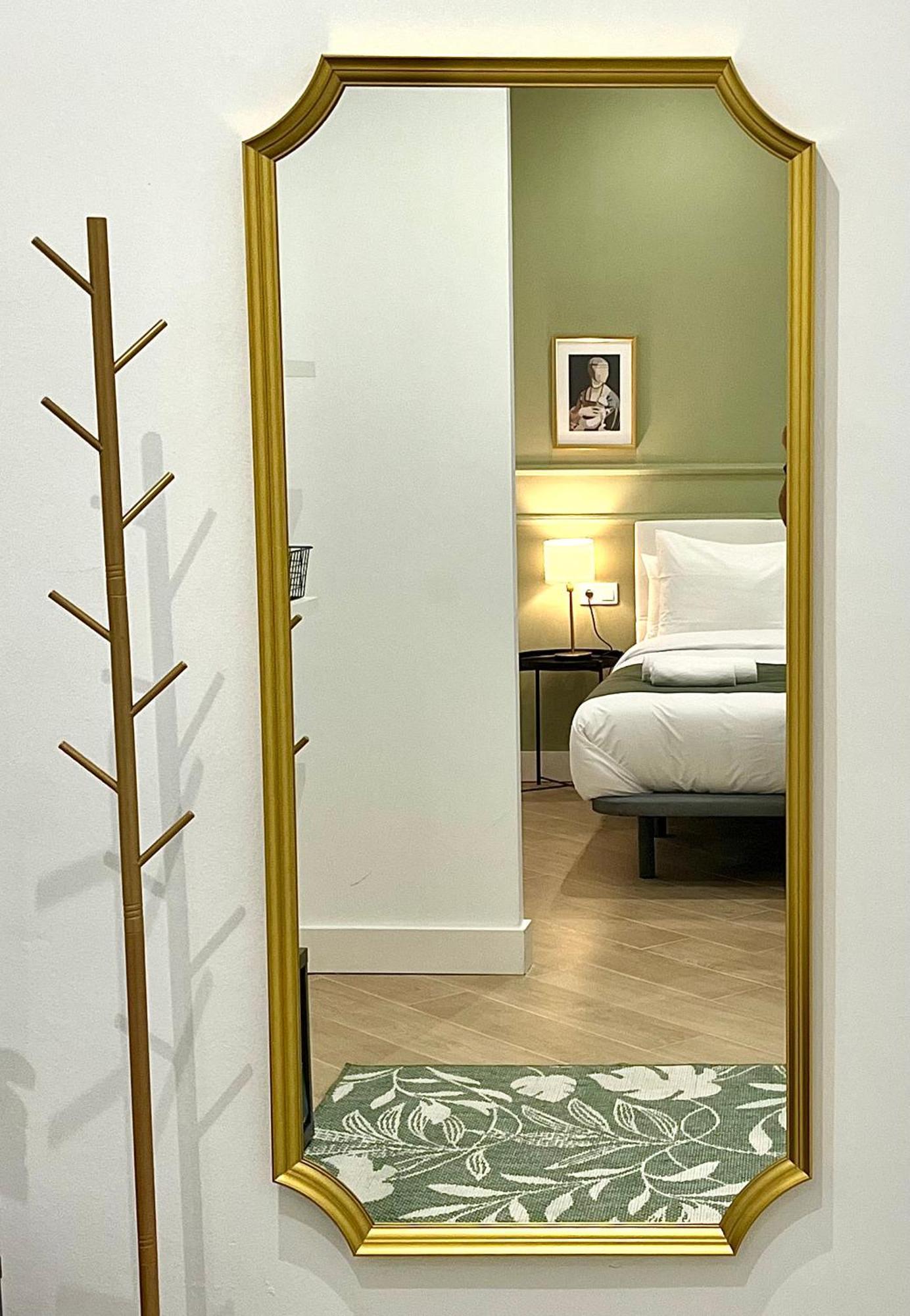 Apartment Elite - Art Collection - Leonardo